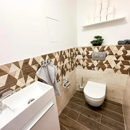 Lux Residence, A/c, Vip Parking, View *