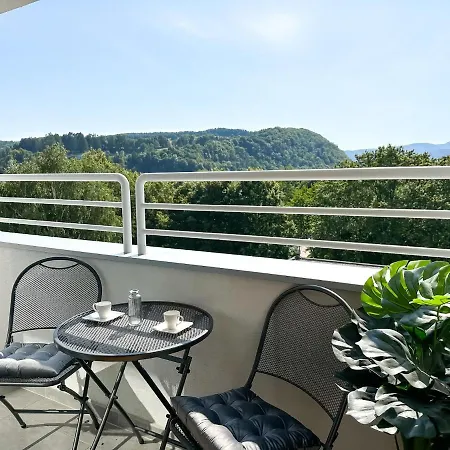 Lux Residence, A/c, Vip Parking, View Διαμέρισμα *